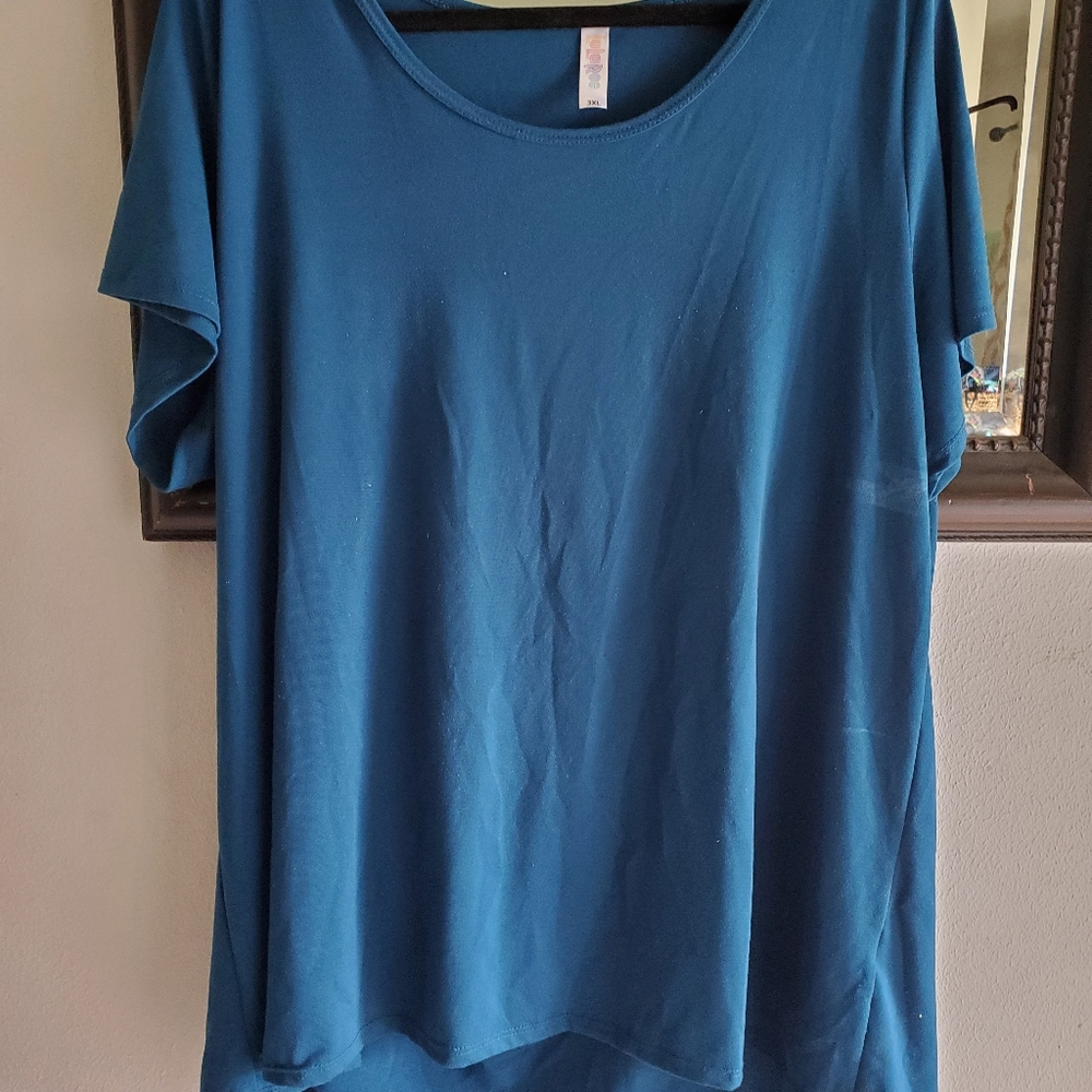 LuLaRoe Classic T